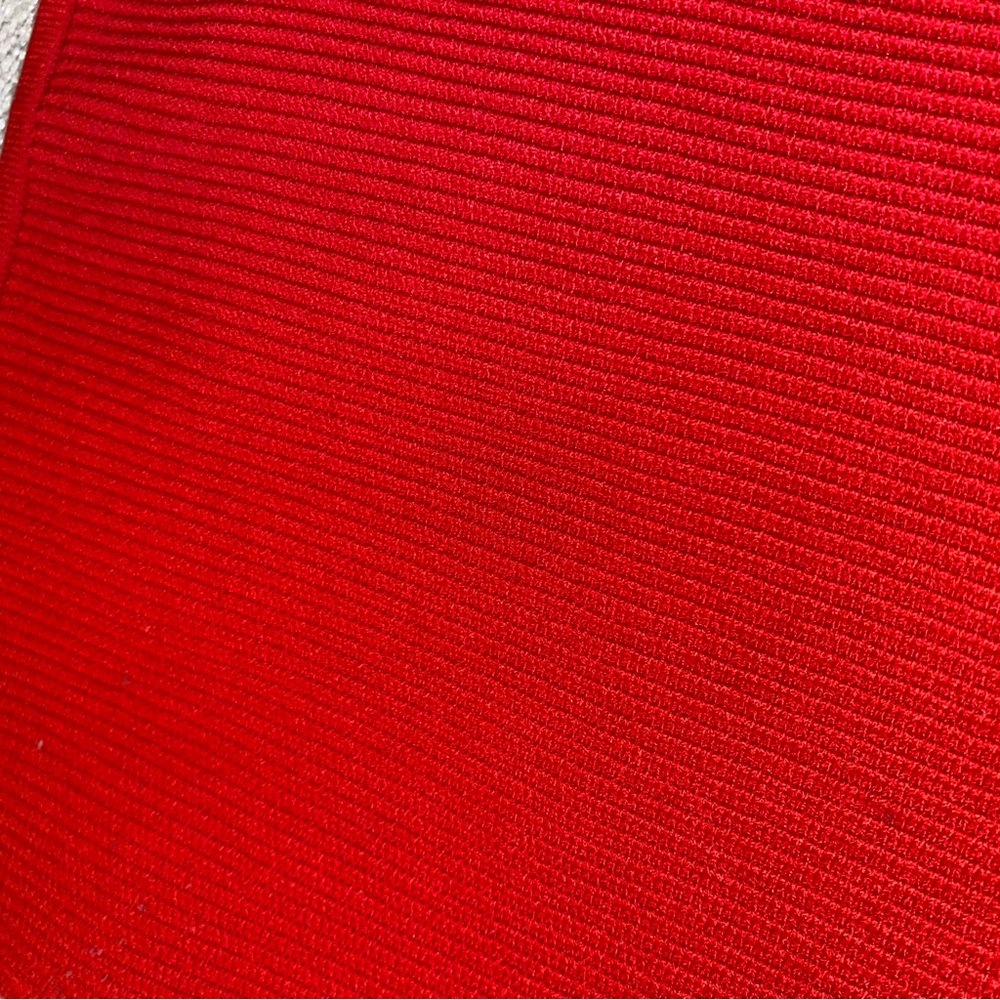 Aritzia Red Ribbed Crop Top XL ( like new)